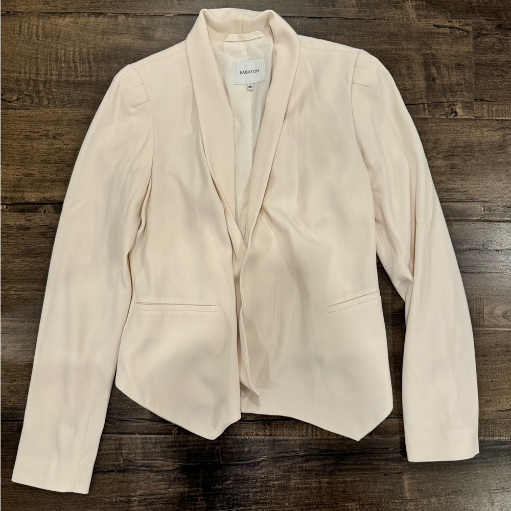 Cream blazer in beautiful lightweight crepe